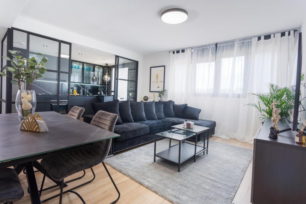 Apartamento Edsam Black&grey *
