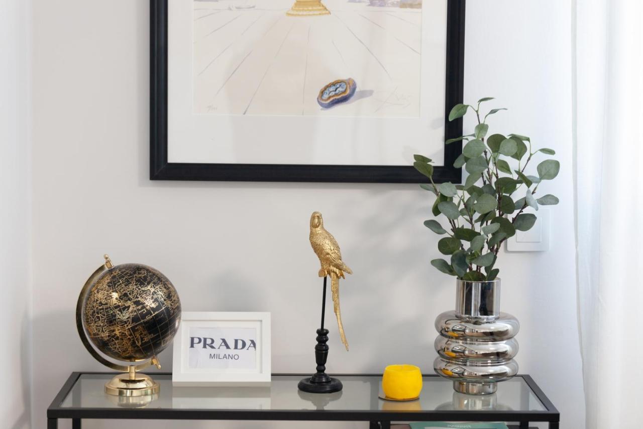 Edsam Black&grey Apartamento *