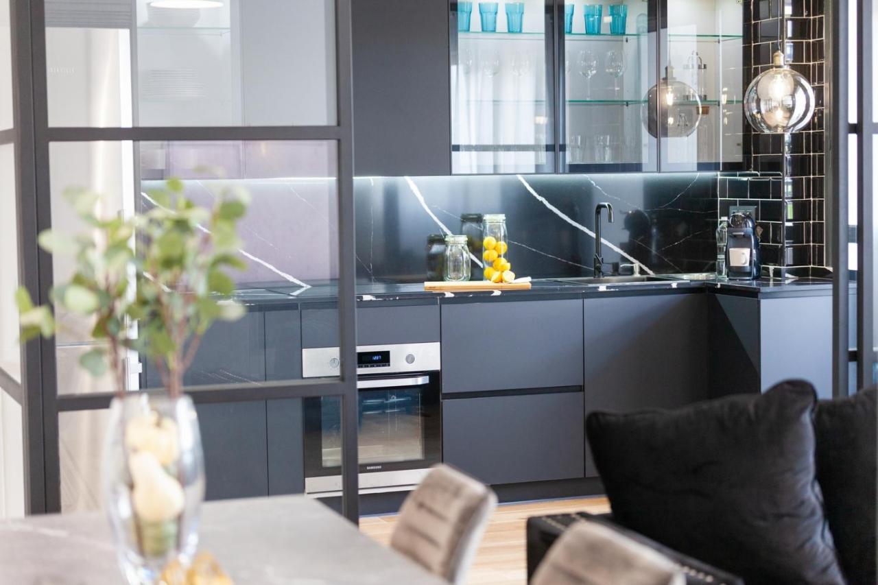 Apartamento Edsam Black&grey