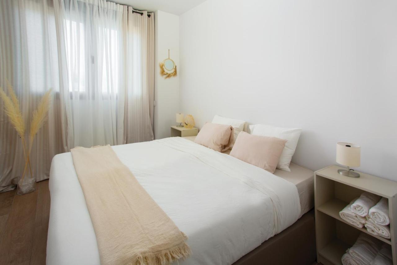Edsam Black&grey Apartamento