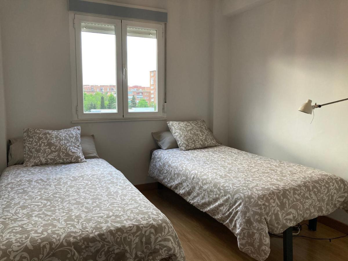 Apartamento Piso Grande 100 M2, Madrid, 2 Baños! *