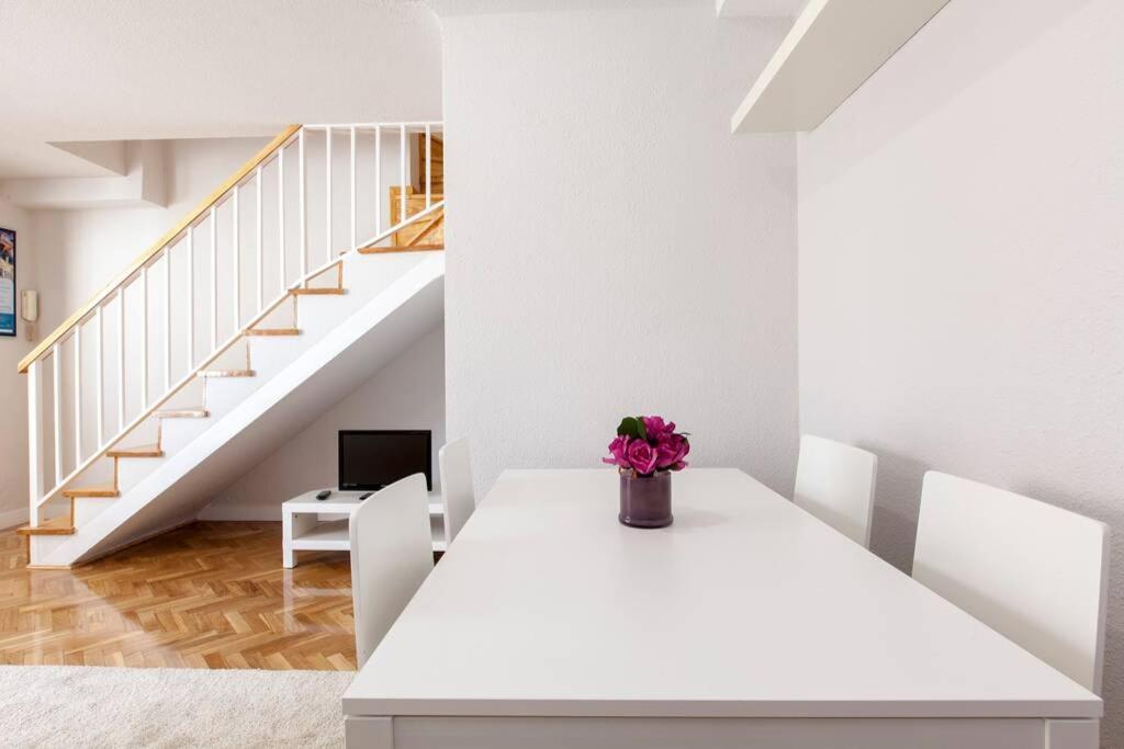 Apartamento Homeabout Lavapiés I *