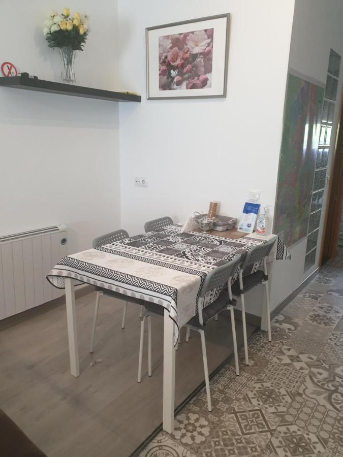 Bonito Apto Cinco Torres Plaza Castilla Apartamento *