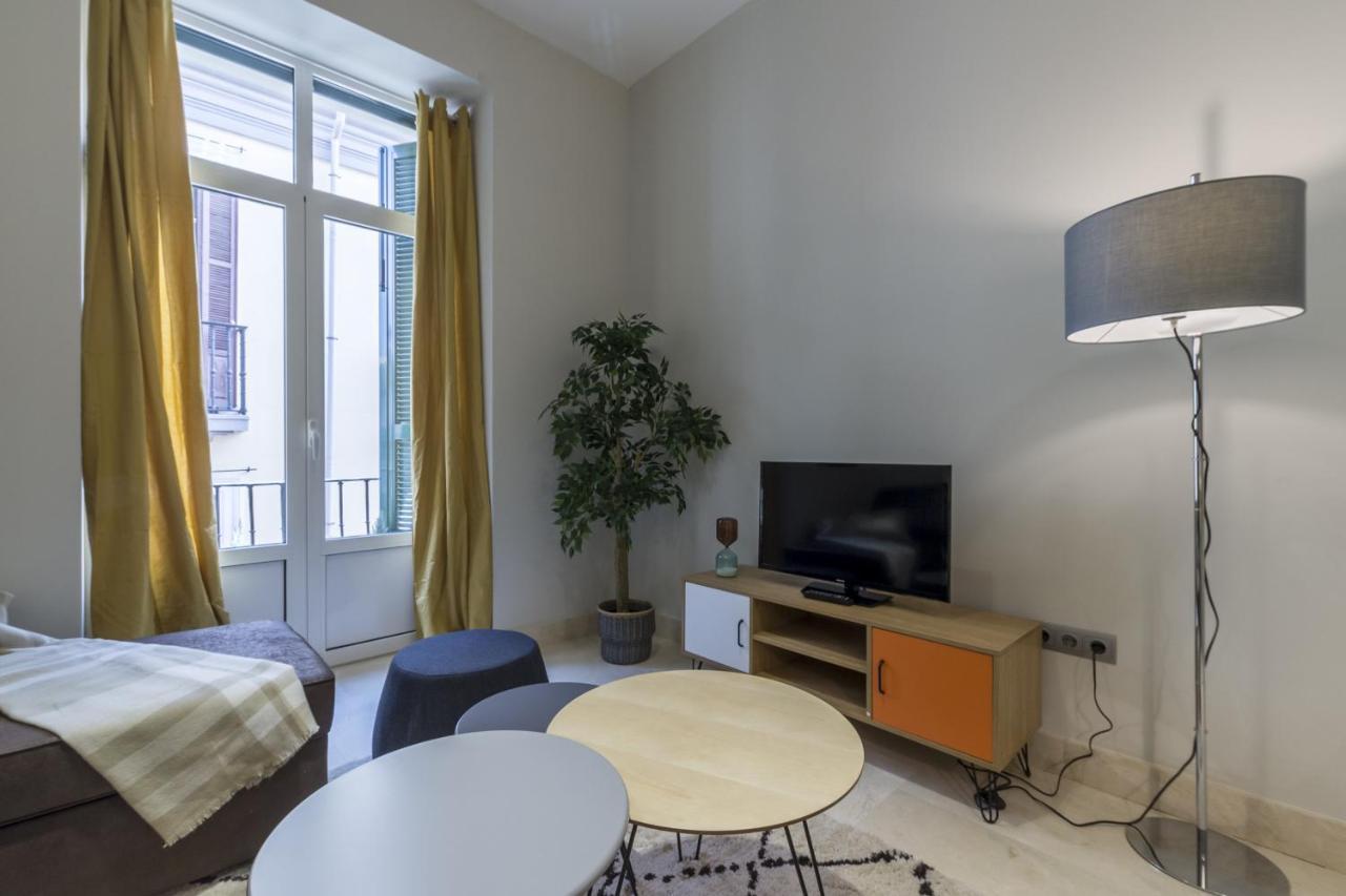 Mit House Echegaray En Apartamento *