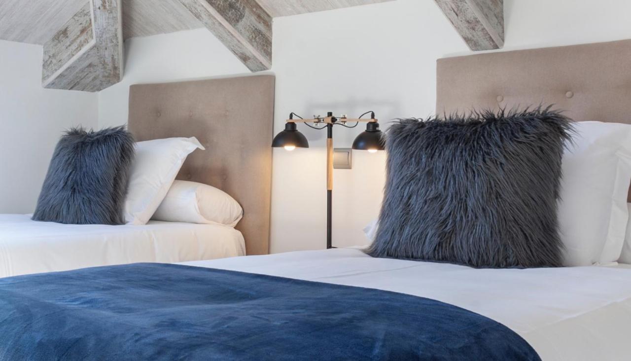 Mit House Echegaray En * Madrid