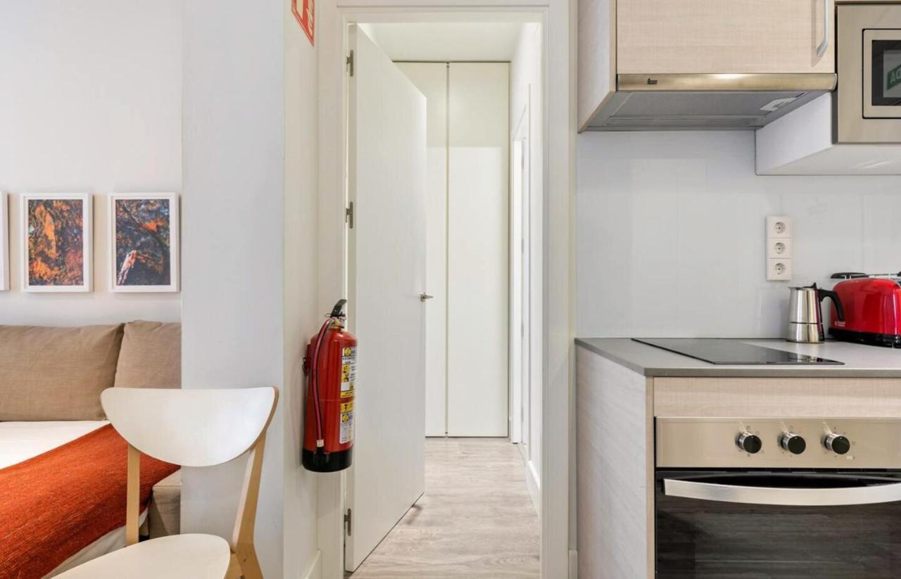 Bnbholder Charming & Stylish Iii Chueca Apartamento Madrid