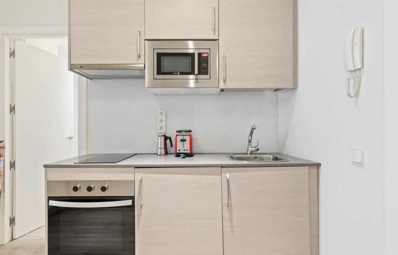 Apartamento Bnbholder Charming & Stylish Iii Chueca