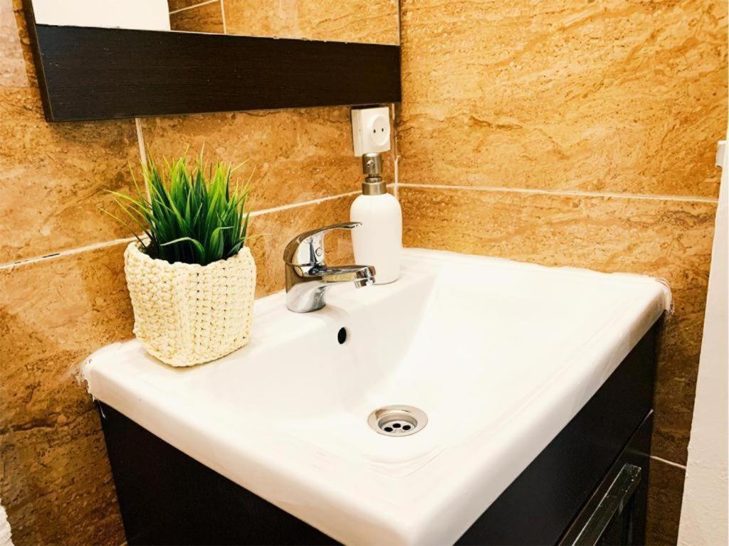 Apartment Palacio Real Citymad