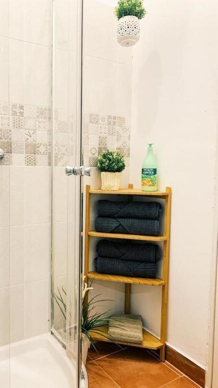 Palacio Real Citymad Apartment *