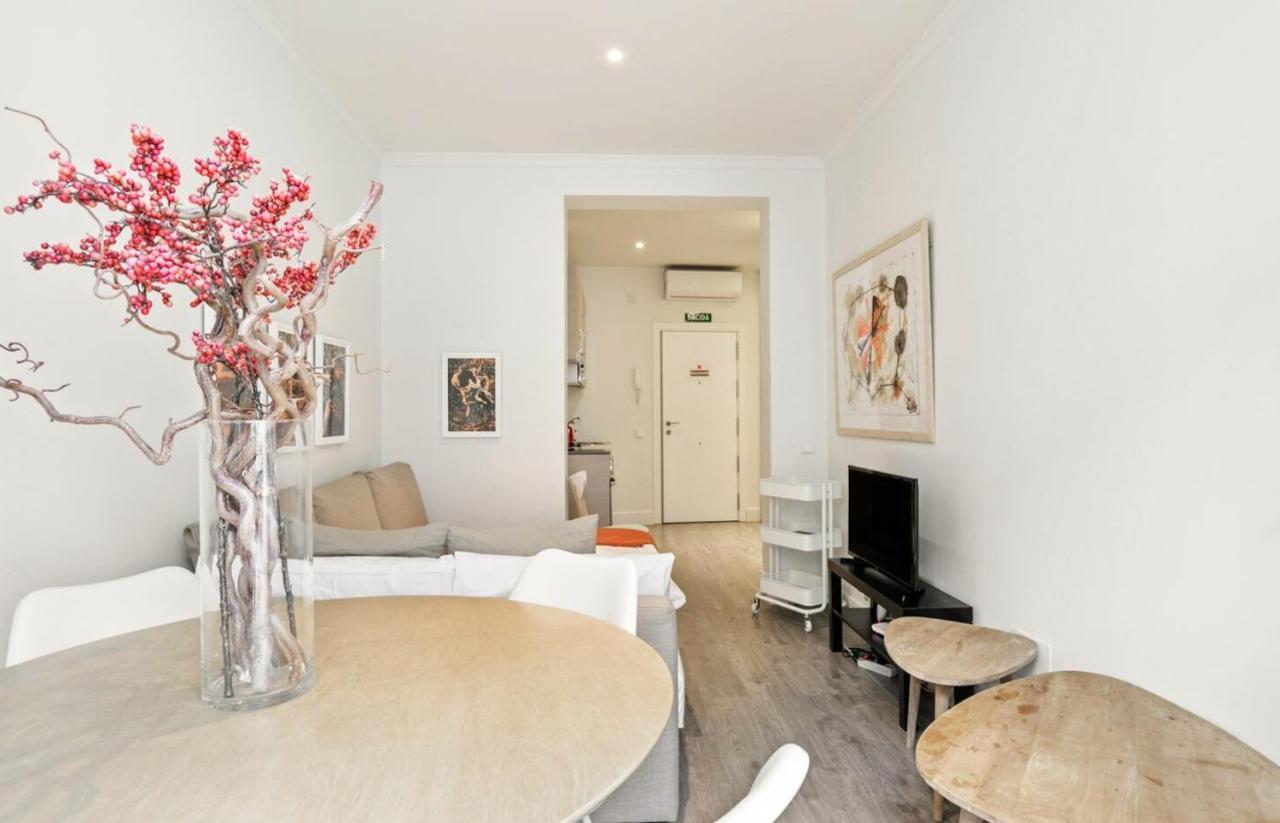 Apartamento Bnbholder Charming & Stylish Iii Chueca