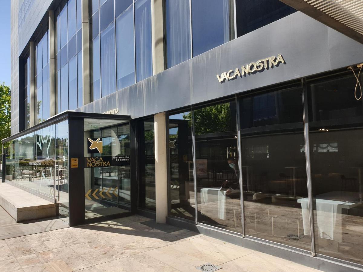 Bonito Apto Cinco Torres Plaza Castilla Apartamento Madrid