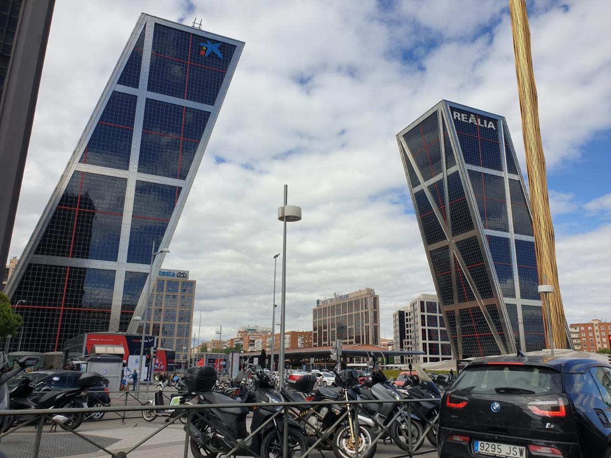 Bonito Apto Cinco Torres Plaza Castilla Apartamento