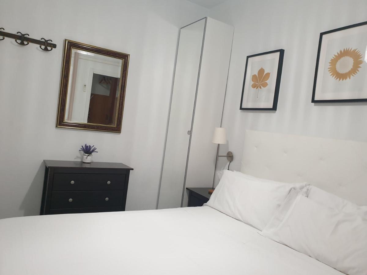 Apartamento Meson De Paredes