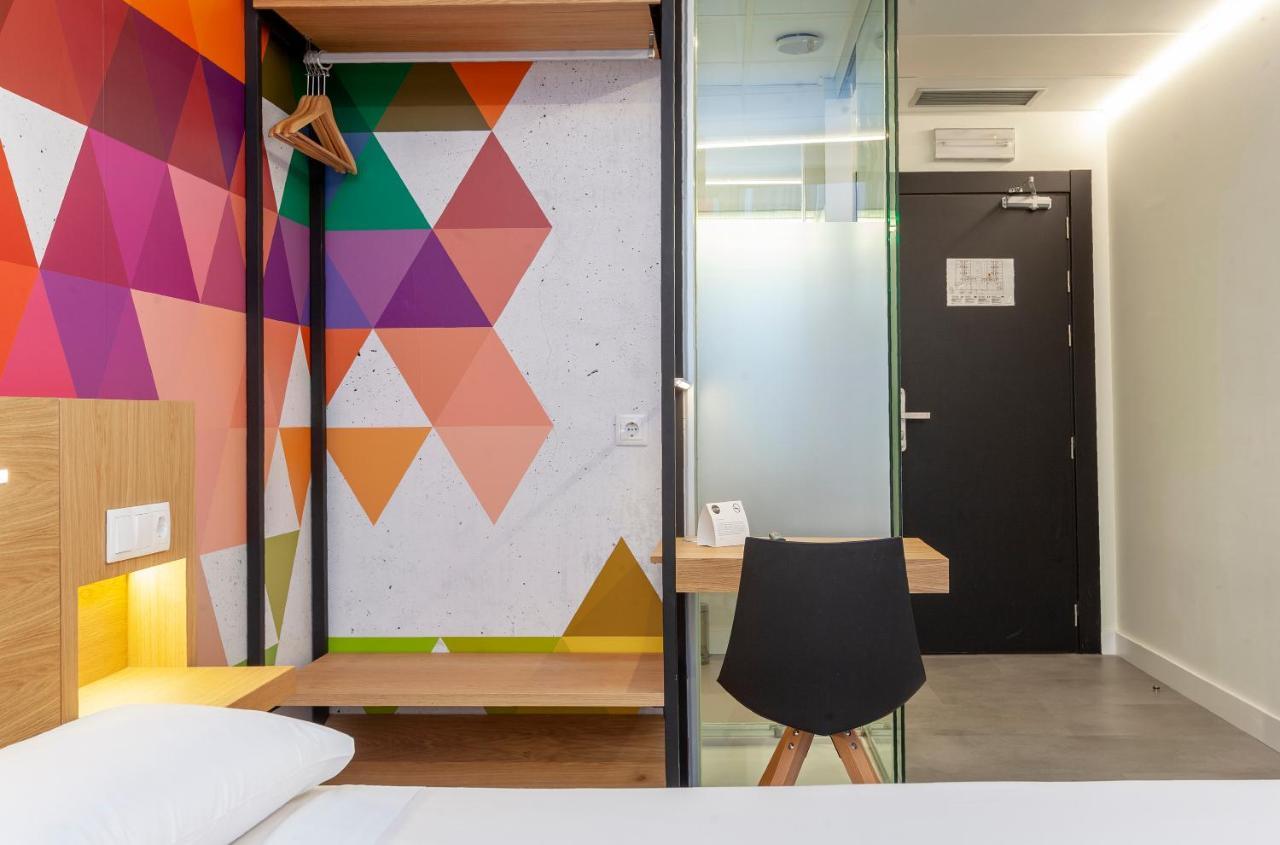 Pensión Vértice Roomspace 3*