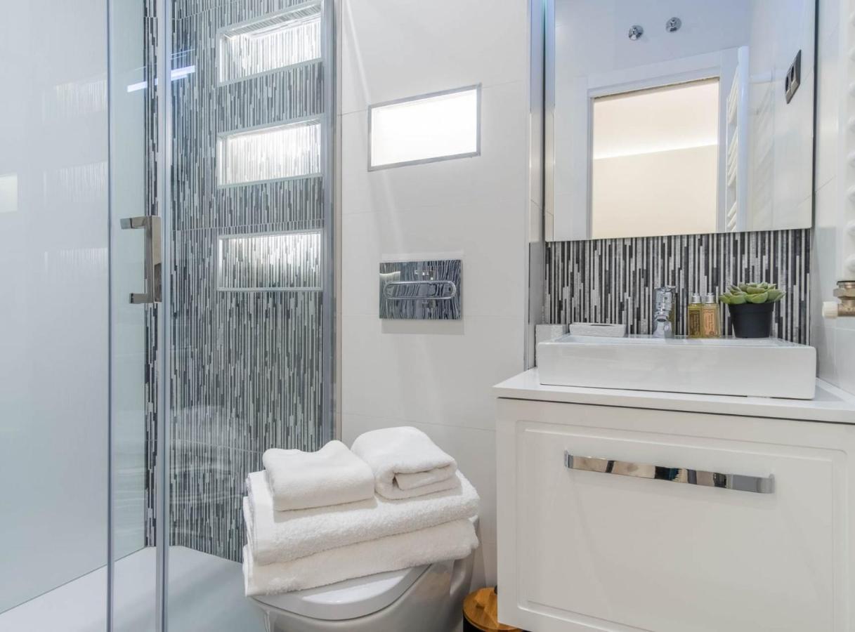 Apartamento Espoz Y Mina Ii *