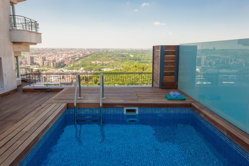 Club Torre De Apartamento Madrid