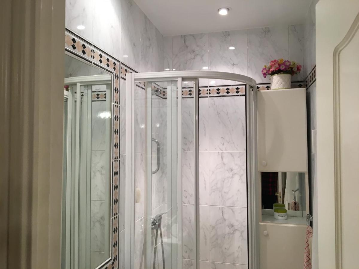Apartment Velazquez 117, 4-3 Madrid