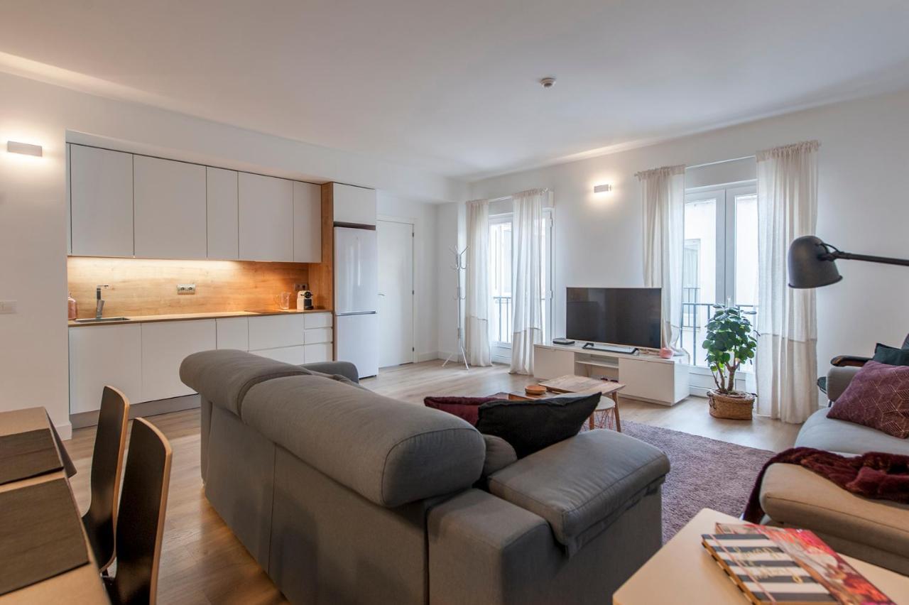 Apartment Hellenhost - Gran Via Madrid