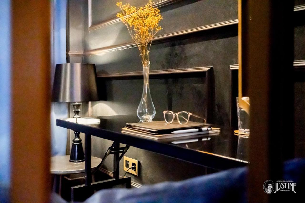 Shibari: Elegant Rio Apartment Madrid