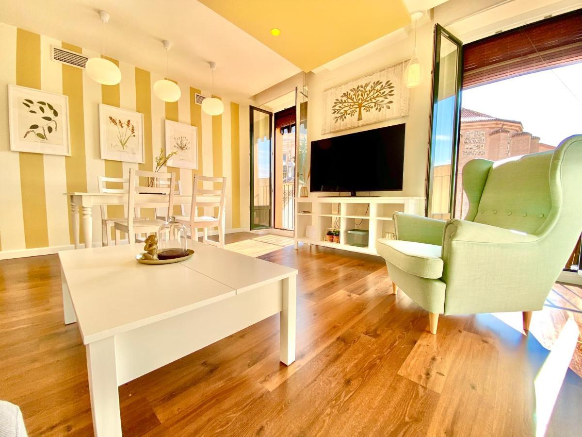 Charming Exclusive La Latina