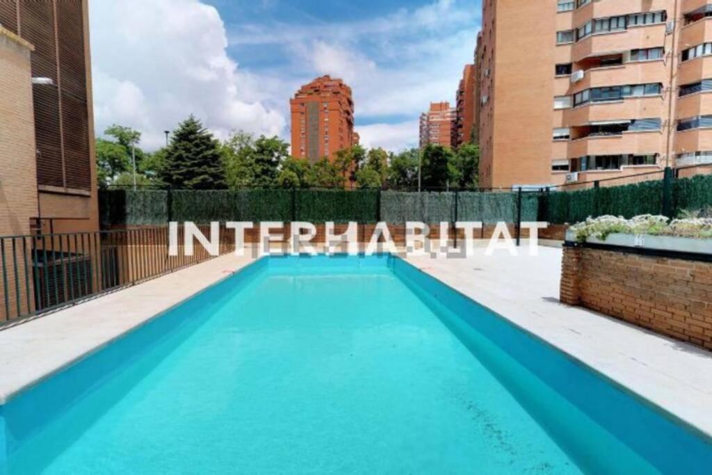 Cozy Designer Apart / Acogedor Apartamento De Diseño ● Wifi - Jacuzzi - A/c Steamsauna * Madrid