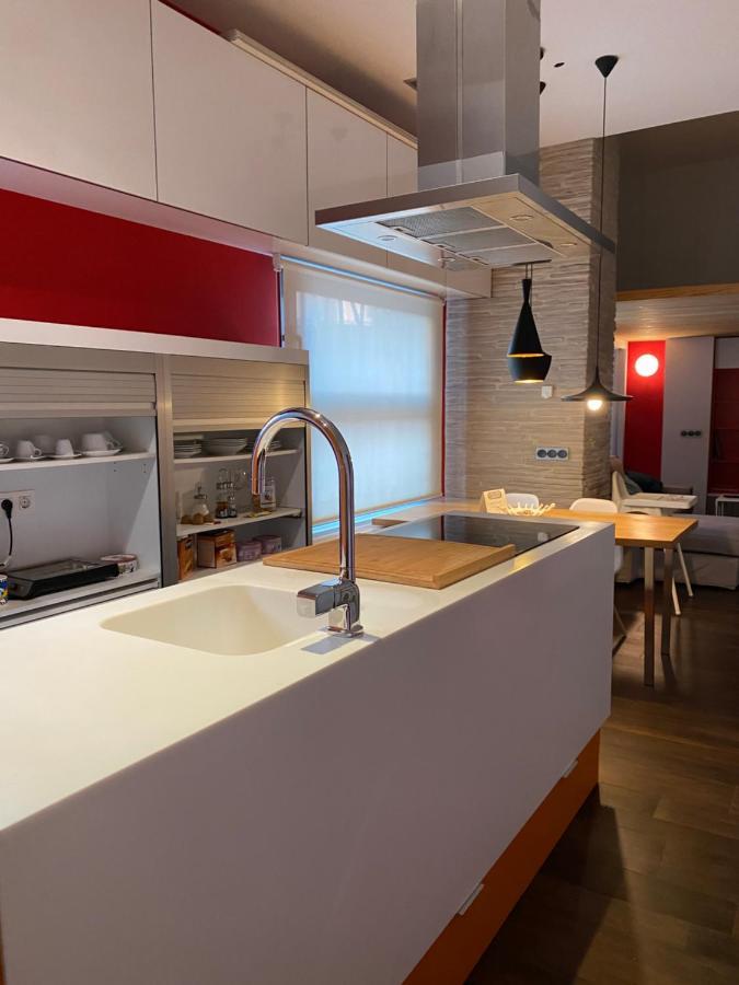 Cozy Designer Apart / Acogedor Apartamento De Diseño ● Wifi - Jacuzzi - A/c Steamsauna *