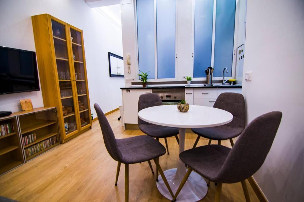Apartamento Piso Vip Anton Martin. Centro.