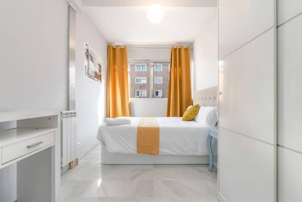 Apartamento Cozy And Comfortable In Plaza Castilla Madrid