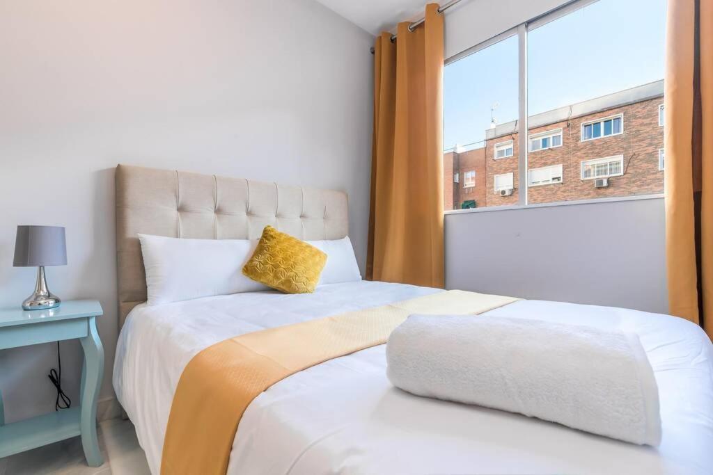 Cozy And Comfortable In Plaza Castilla Apartamento