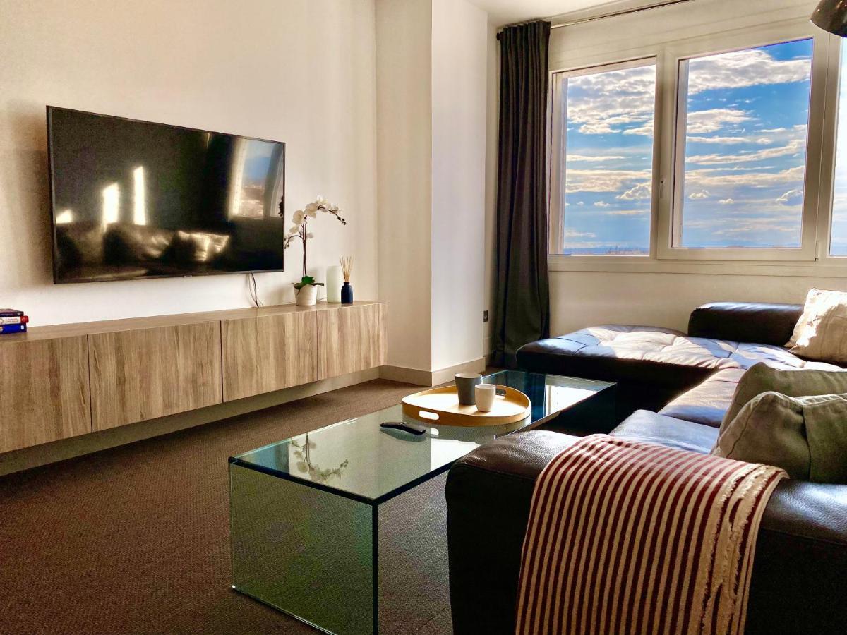 Apartamento Charming Eurobuilding Skyline
