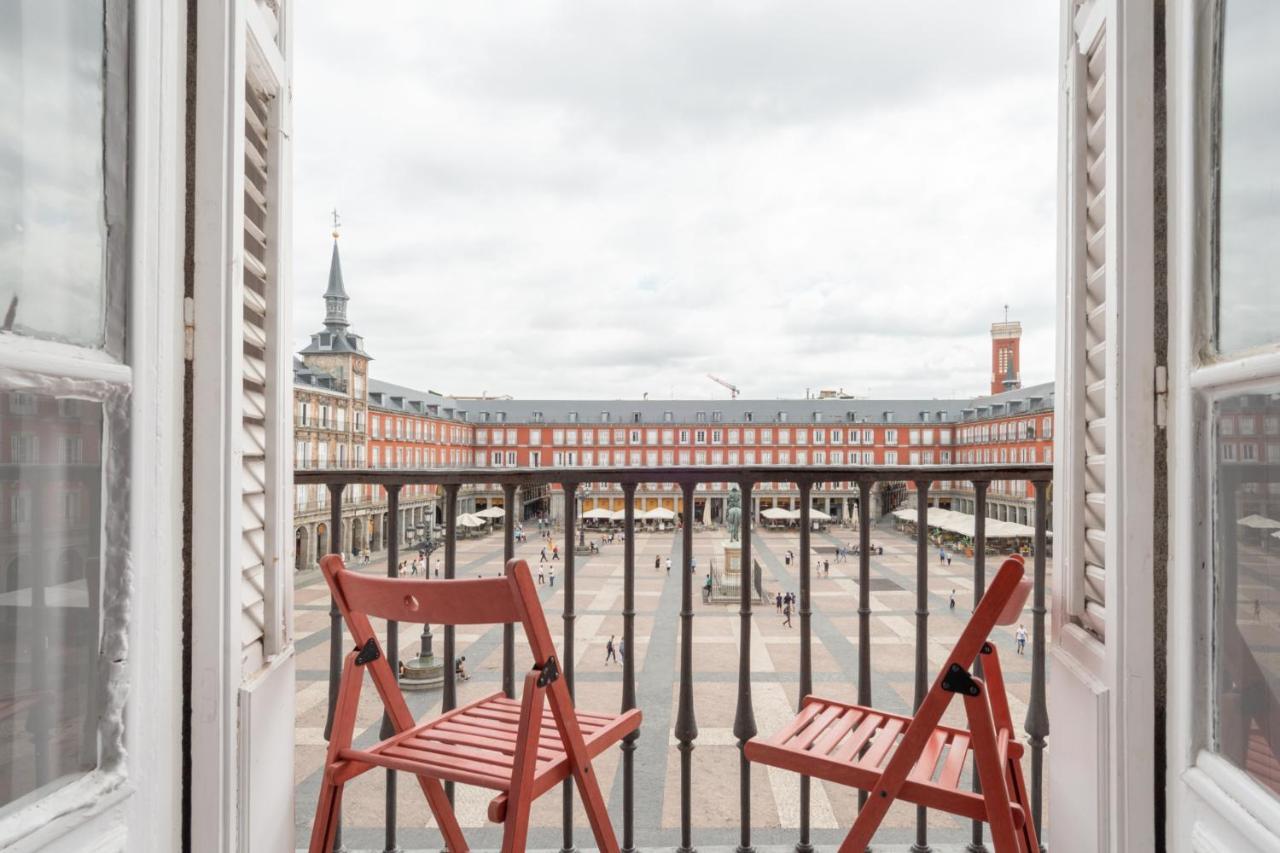 Plaza Mayor By Monaro Madrid