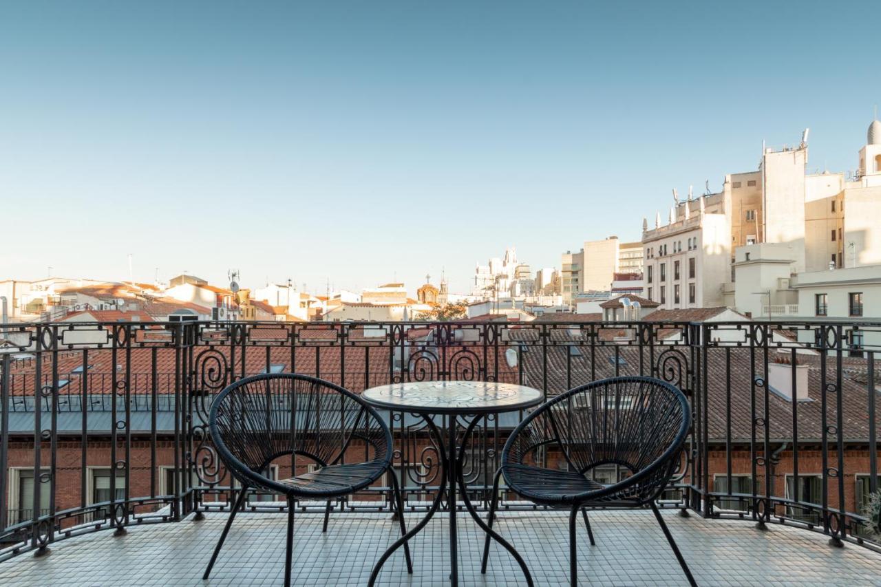 Penthouse Deluxe Granvia, By Monaro *