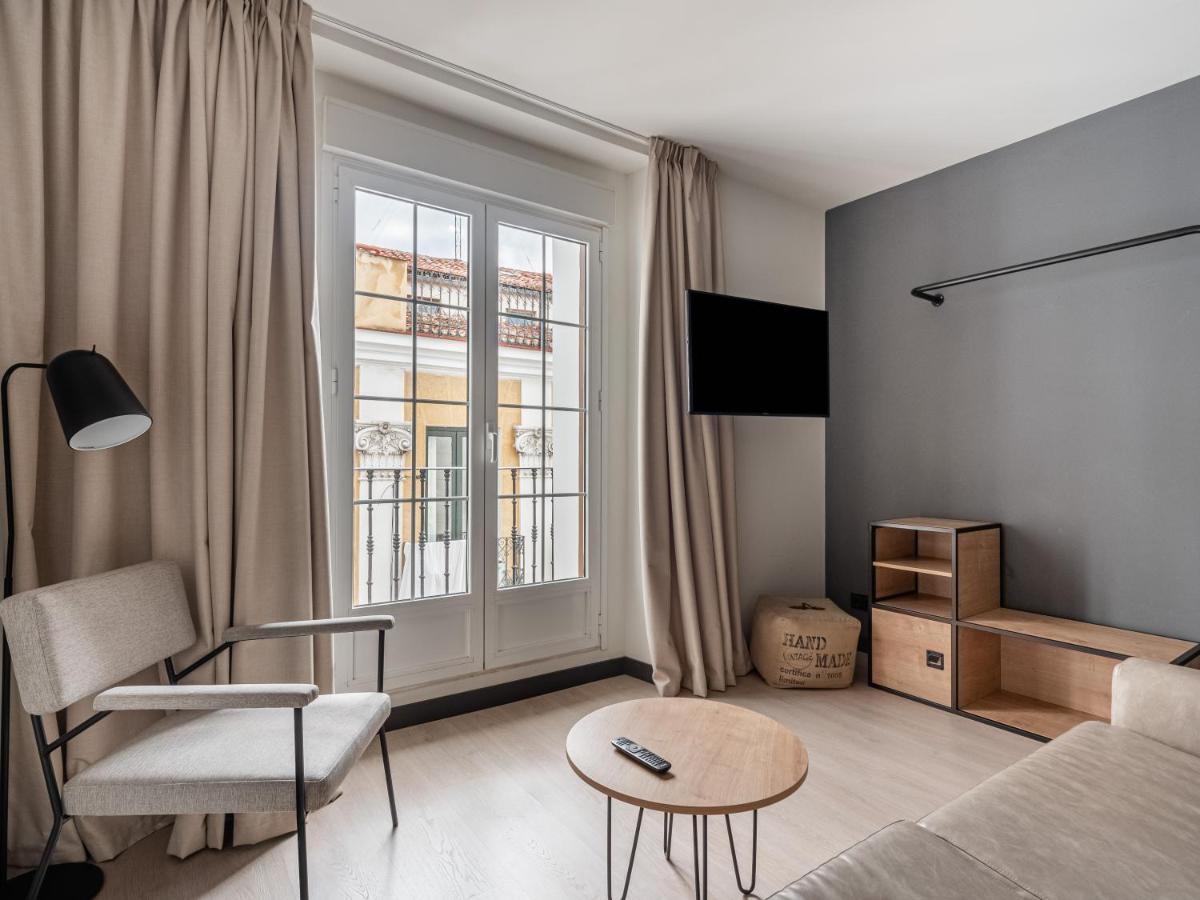 Apartahotel Limehome Calle De La Madera 3*