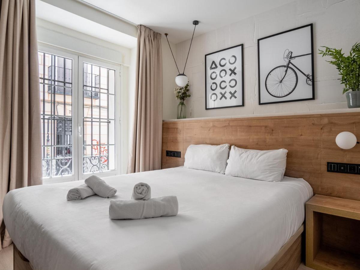 Limehome Calle De La Madera 3*