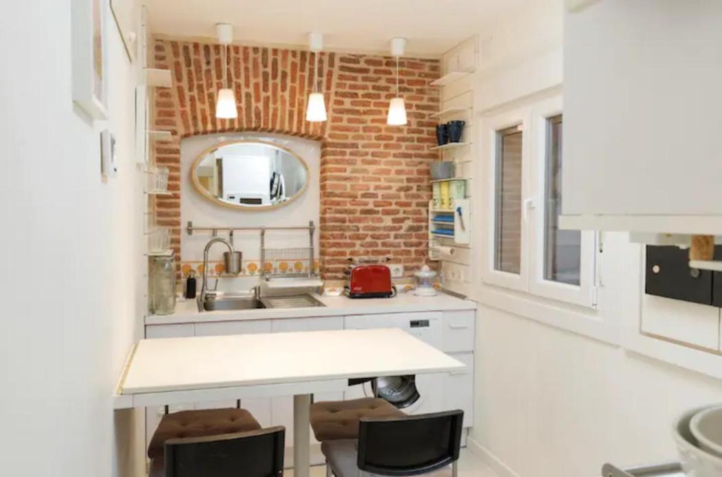 Apartamento Beautiful & Cozy In The Heart Of
