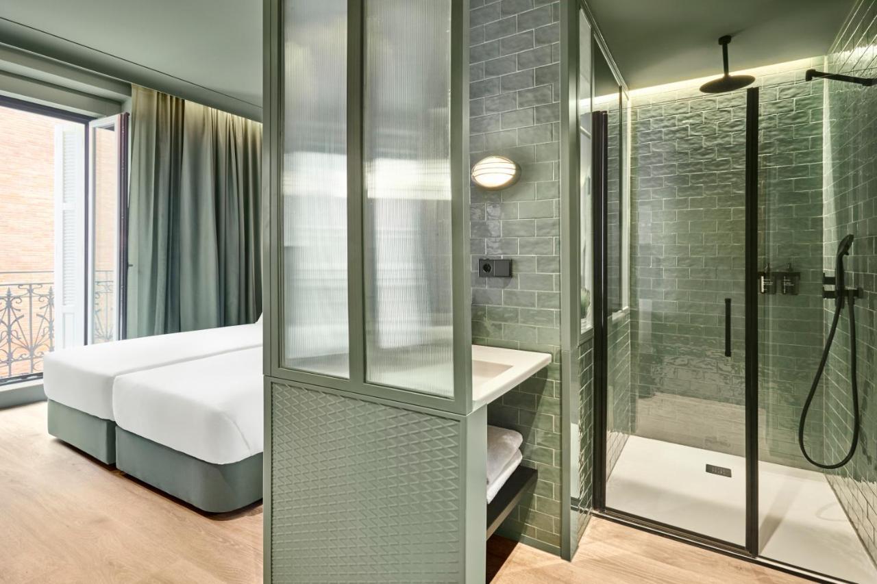 Chic & Basic Dot Hotel Madrid