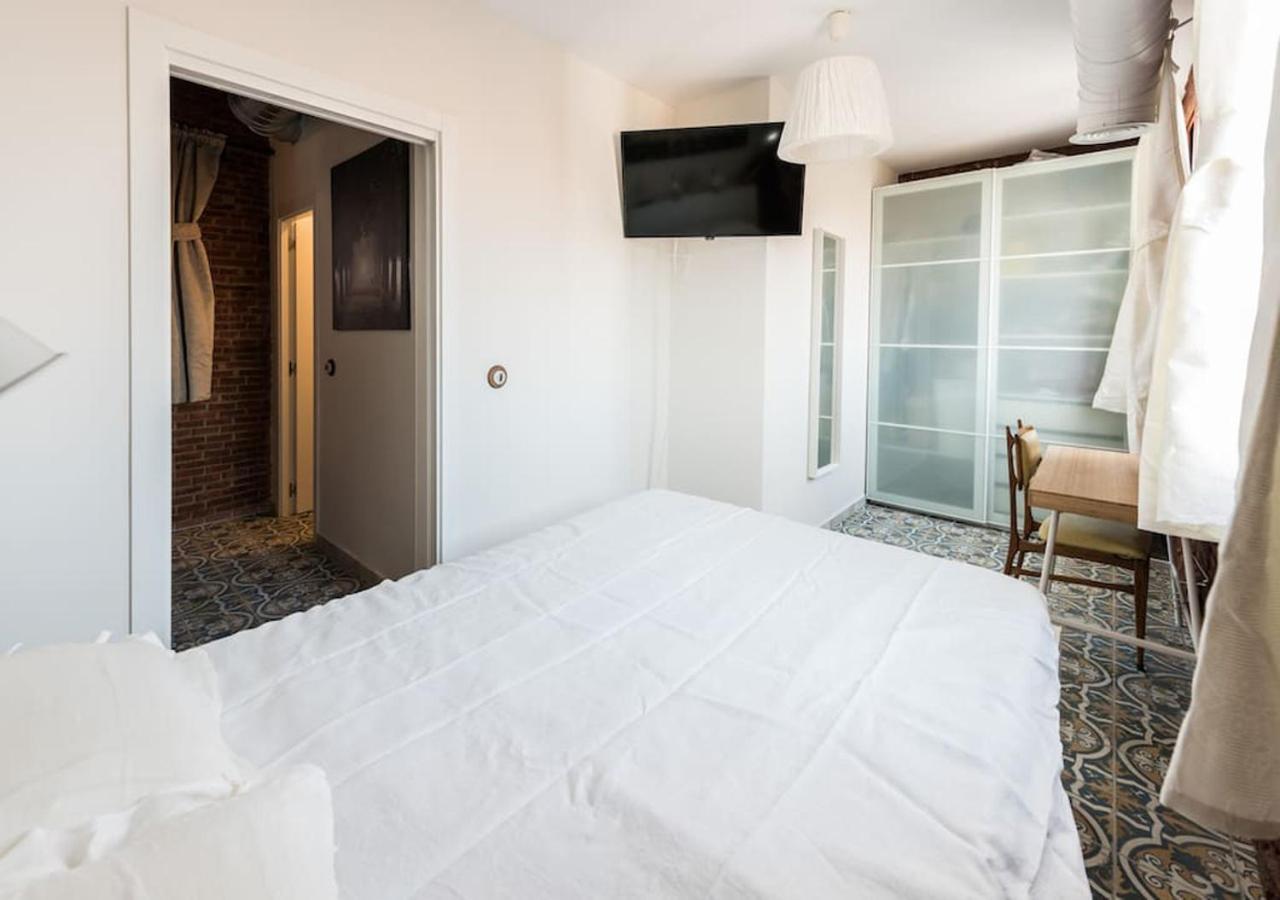 Rustic House In A Beautiful Corrala Madrid