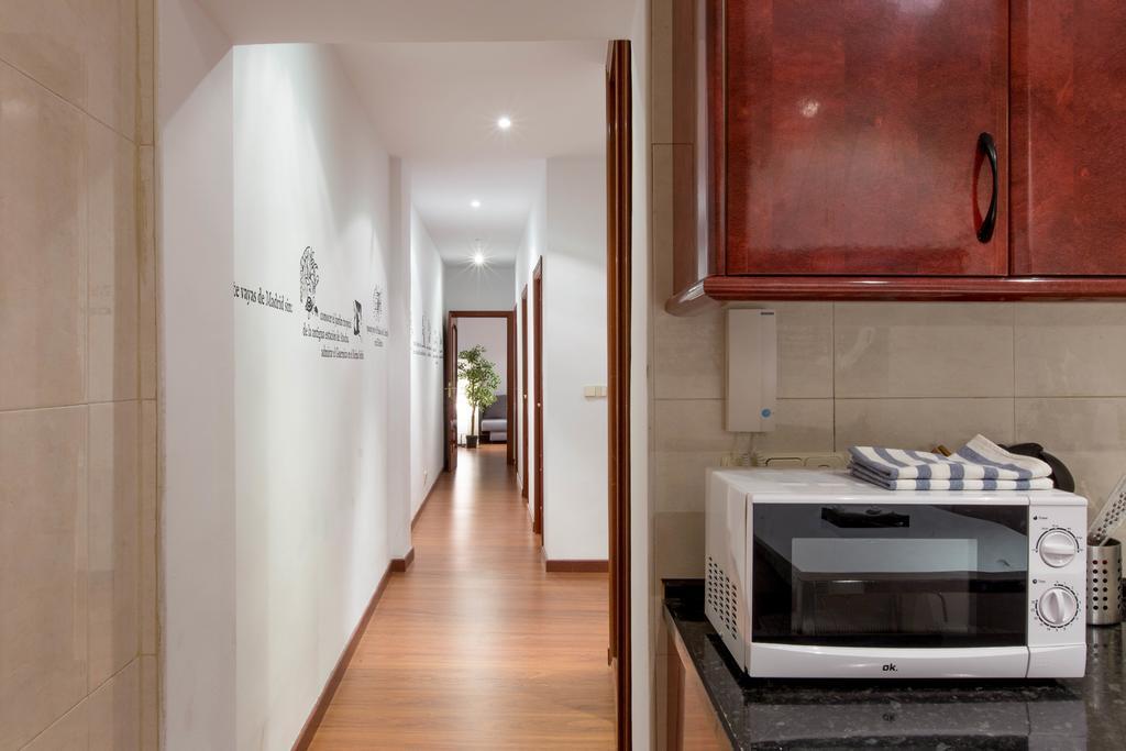 Book In Madrid- Puerta Del Sol Apartamento *