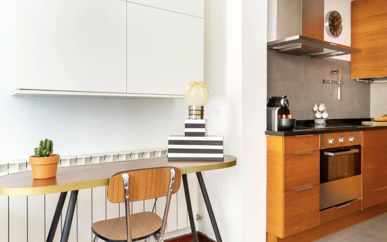 Malasana Beautiful Design 2bed 2bath Apartment Madrid