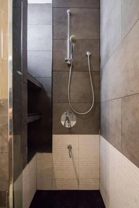 Malasana Beautiful Design 2bed 2bath Madrid