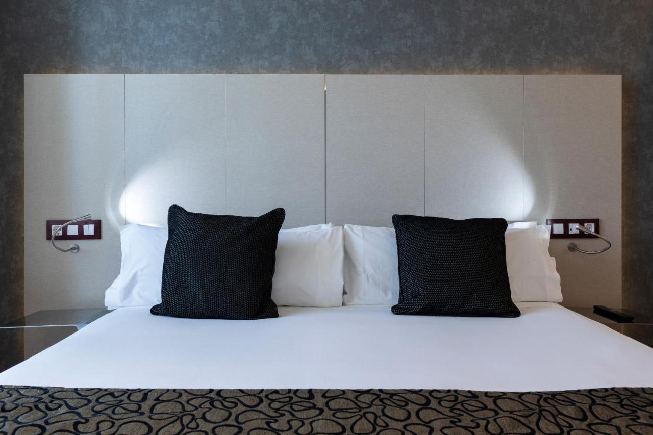 Petit Palace Santa Barbara Hotel 4*