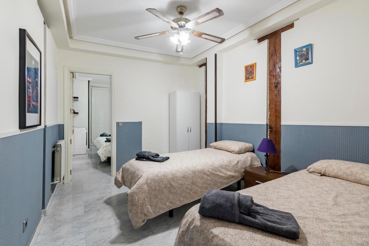 Plaza Sant' Ana, Casco Historico Apartment