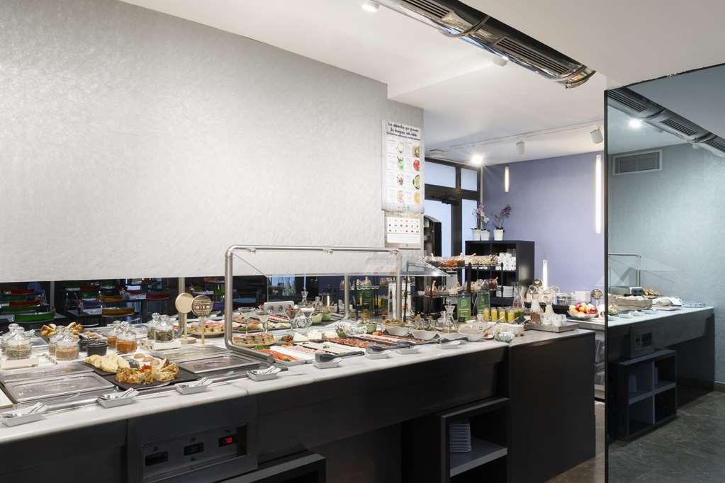 Petit Palace Plaza Mayor Hotel 4*