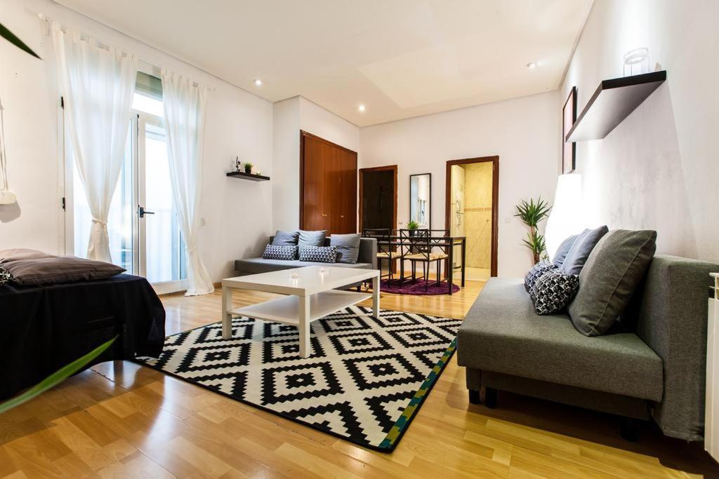 Apartamento Letras I *