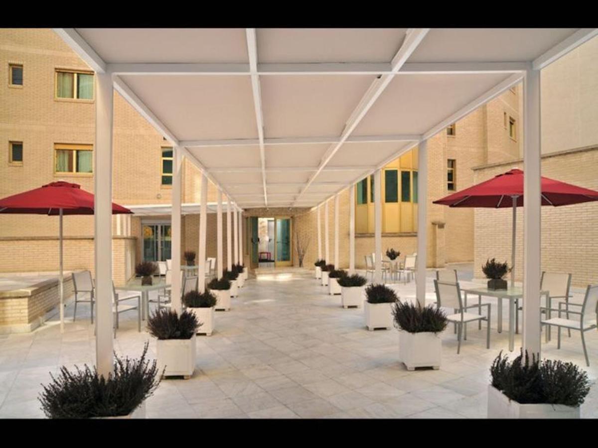 Esentia Togumar - Triple 3 Adults Lodge *