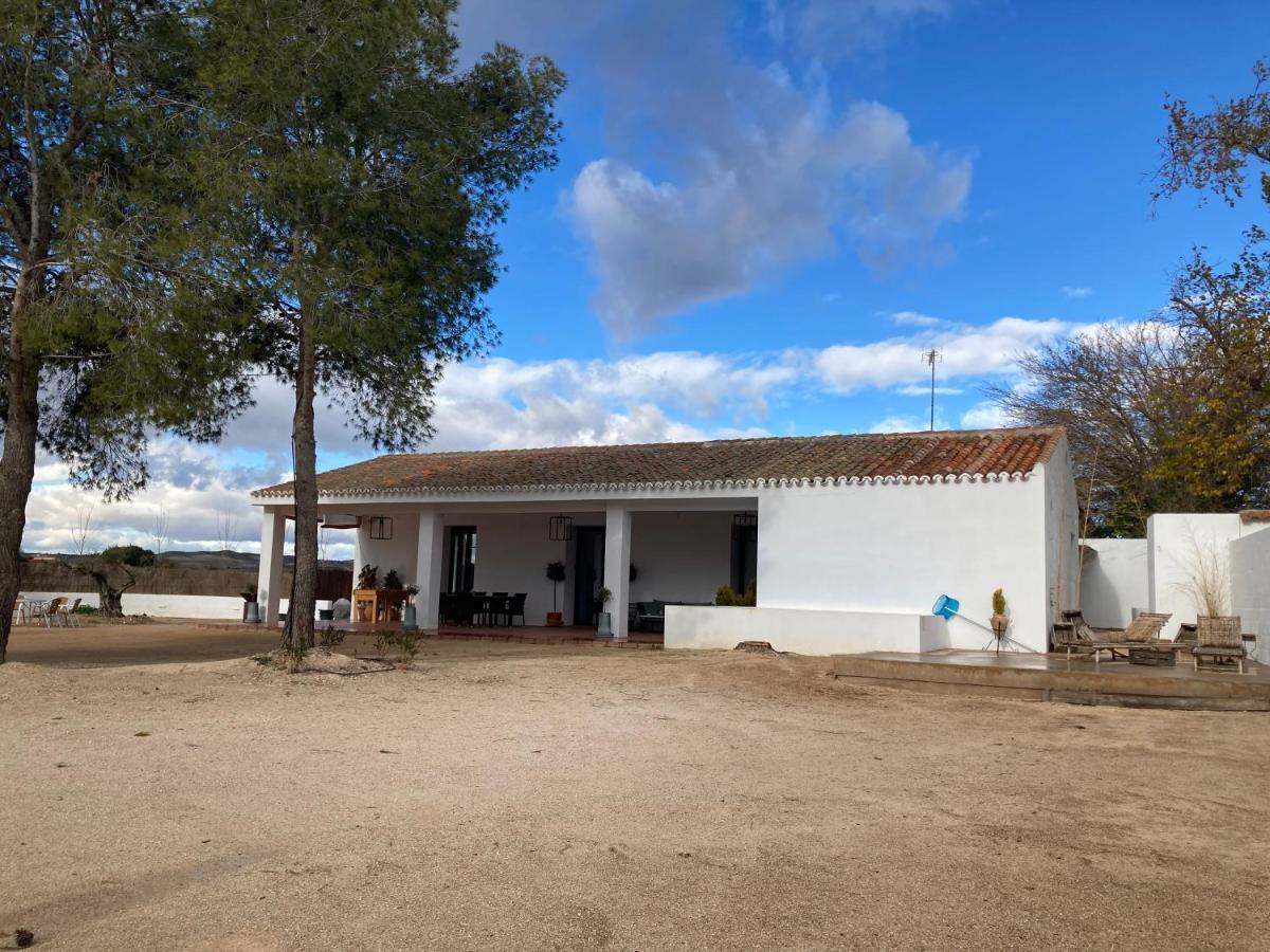 FINCA VALAUREA Vivienda de uso turístico * Madrid