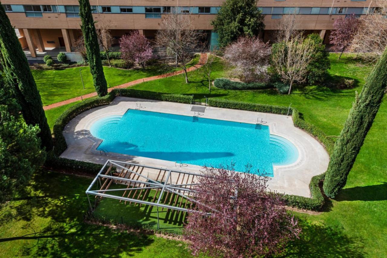 Encinas Design In Conde Orgaz Area - *