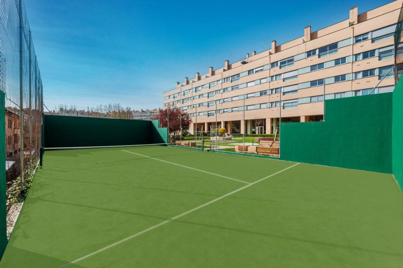 Encinas Design In Conde Orgaz Area - Apartment Madrid