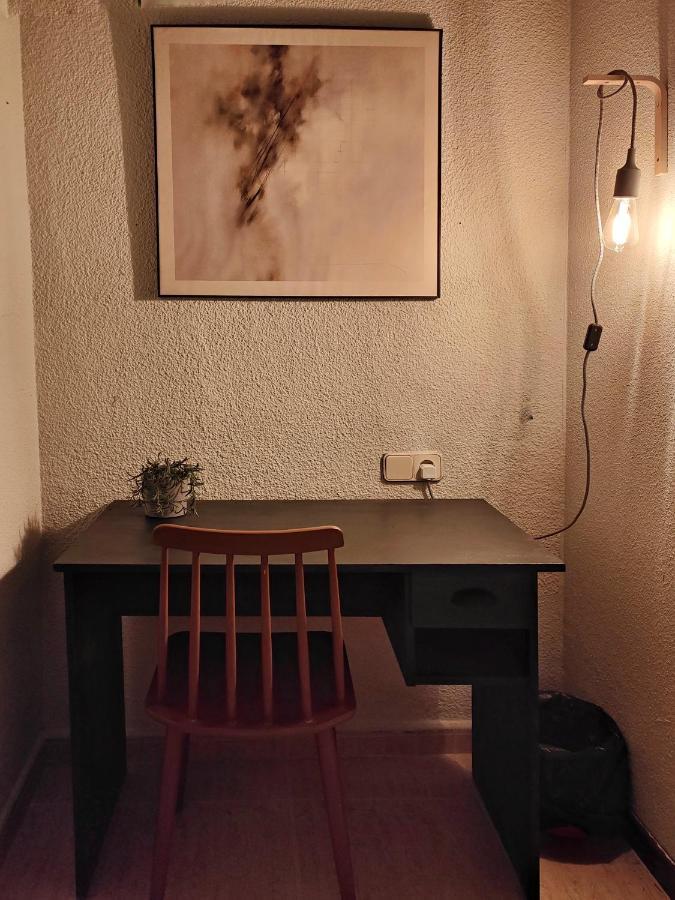 Corredera Rooms, No Llegadas Despues De 21h *
