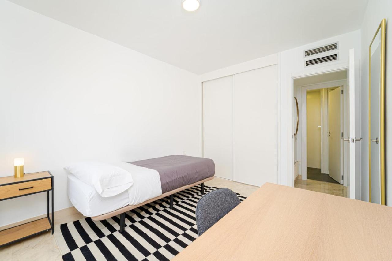 Encinas Design In Conde Orgaz Area - Apartment *